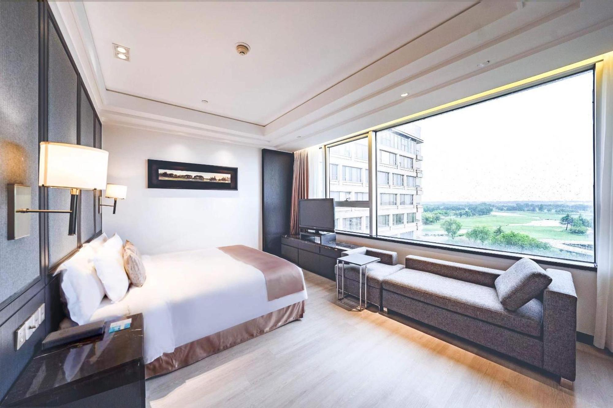 Crowne Plaza Shanghai Anting-Auto City - 15 Minutes Drive To F1 Jiading Ngoại thất bức ảnh