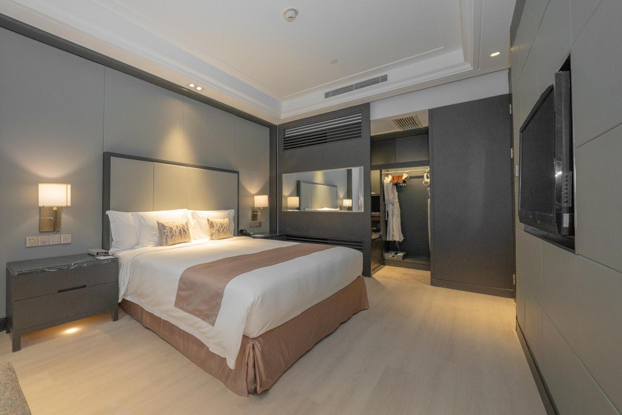 Crowne Plaza Shanghai Anting-Auto City - 15 Minutes Drive To F1 Jiading Phòng bức ảnh